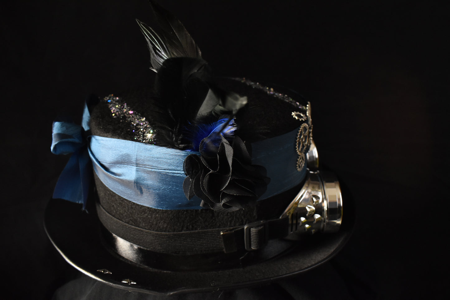 Chapeau steampunk ruban bleu
