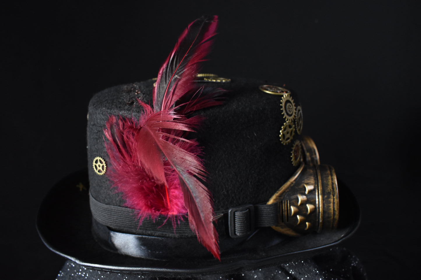 Chapeau steampunk rouge